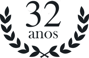 32 anos